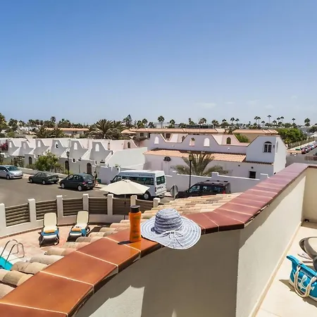 Jenny By كوراليهو